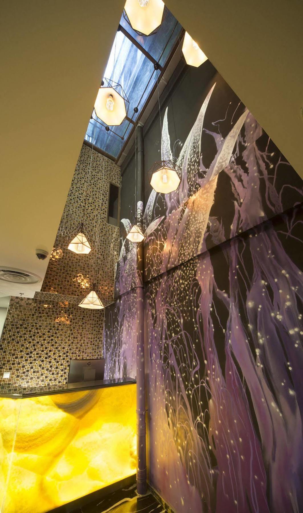 Clover 7 Hotel